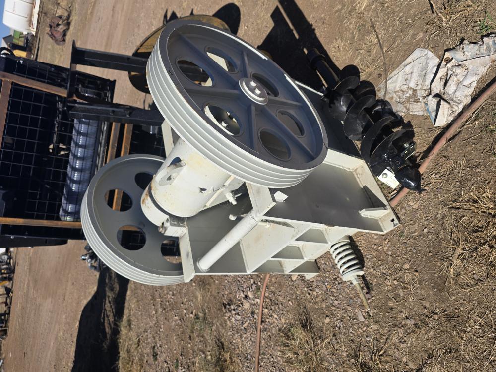 TRITURADORA DE PIEDRA TIPO QUIJADA