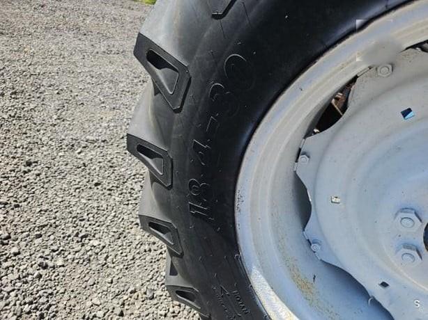 TRACTOR AGRICOLA FORD