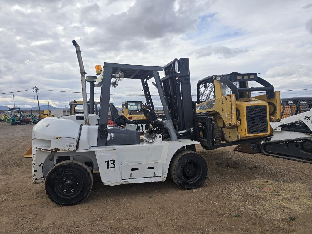 MONTACARGAS 15 MIL. LIBRAS