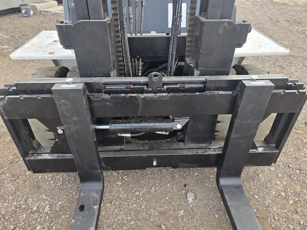 MONTACARGAS 15 MIL. LIBRAS