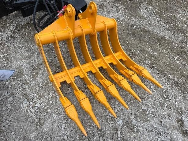 RASTILLO PARA RETRO O EXCAVADORA. 