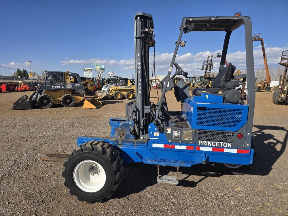 MONTACARGAS BLOQUERO