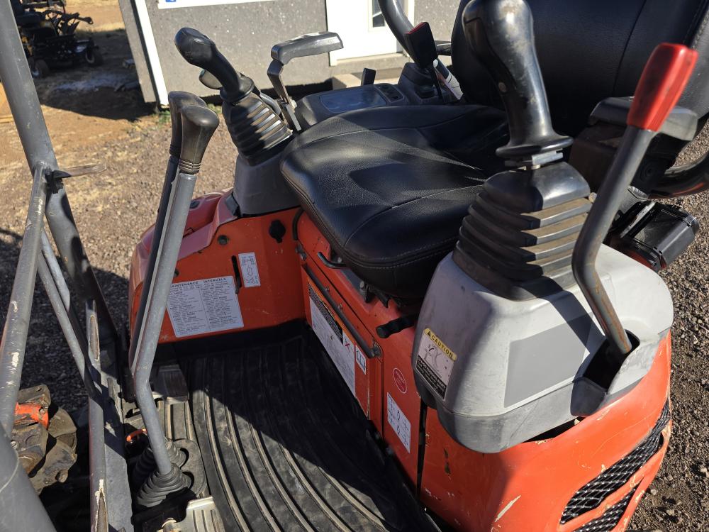 MINIEXCAVADORA KUBOTA