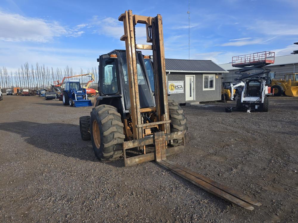 MONTACARGAS TODO TERRENO 4X4