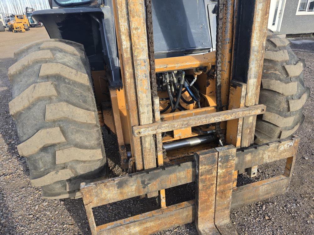 MONTACARGAS TODO TERRENO 4X4