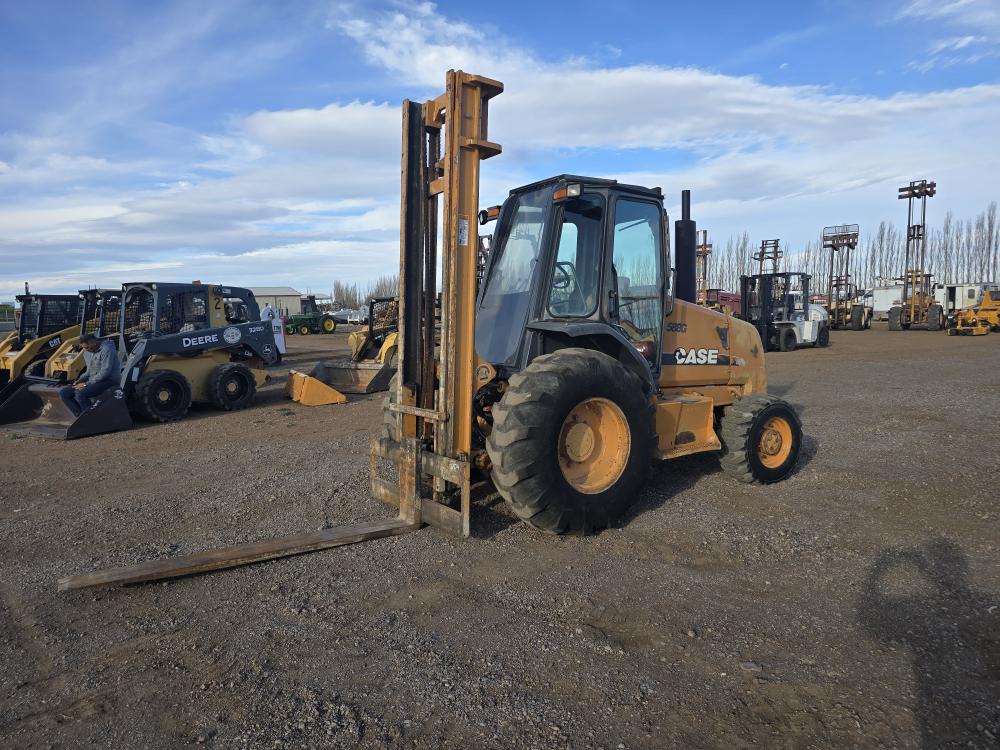 MONTACARGAS TODO TERRENO 4X4