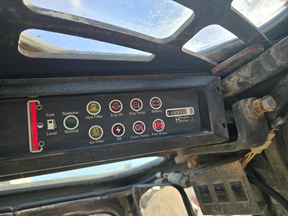 MONTACARGAS TODO TERRENO 4X4