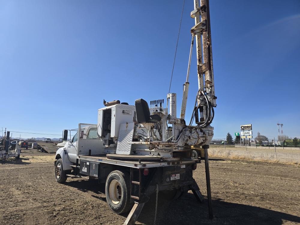 CAMION PILOTEADOR TIPO TEXOMA